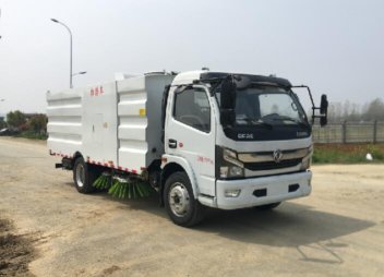 聚尘王牌HNY5120TSLE6型扫路车